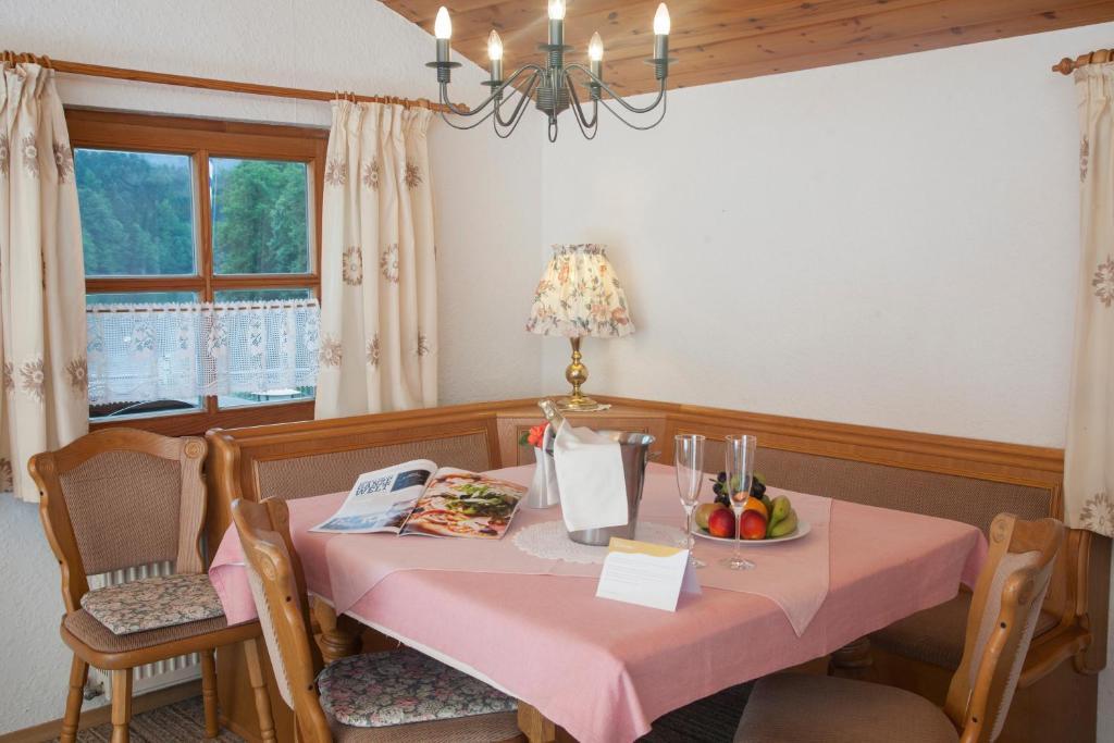 Hotel Der Seehof Hauzenberg Bilik gambar